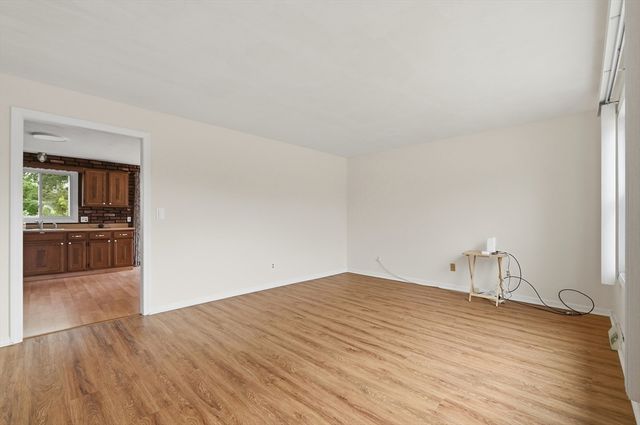 1966 Highland Ave, Fall River, MA 02720
