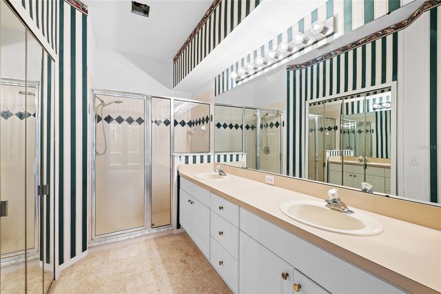 9838 BRIDGETON DRIVE, Tampa, FL 33626