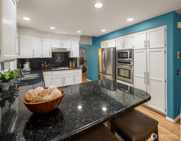 10834 53rd Place W, Mukilteo, WA 98275