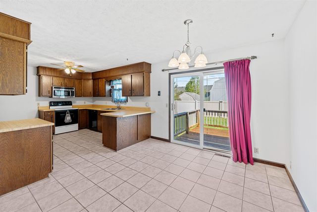 2211 S Ohio St, Salina, KS 67401