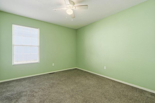 1069 S Red Cedar Avenue, Springfield, MO 65802