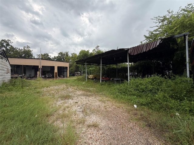 4102 Red Haw Lane, Houston, TX 77022