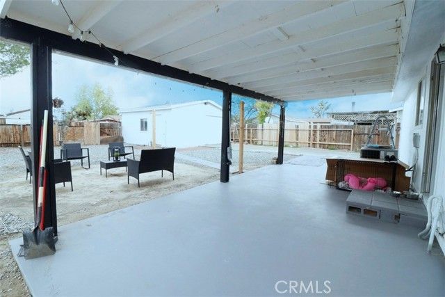 19025 Joshua, Adelanto, CA 92301