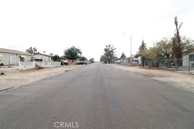 19025 Joshua, Adelanto, CA 92301