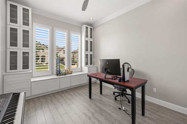 403 Woodside TER, Austin, TX 78738