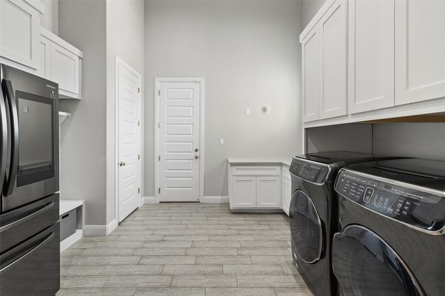 403 Woodside TER, Austin, TX 78738