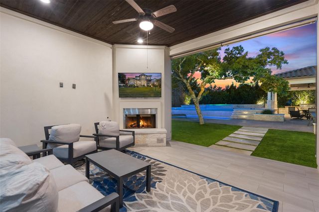 403 Woodside TER, Austin, TX 78738