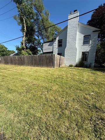 16705 Plainview Avenue, Detroit, MI 48219