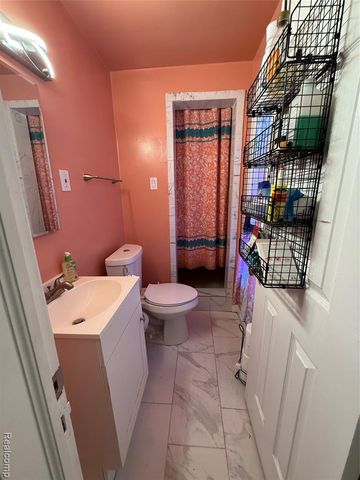 16705 Plainview Avenue, Detroit, MI 48219