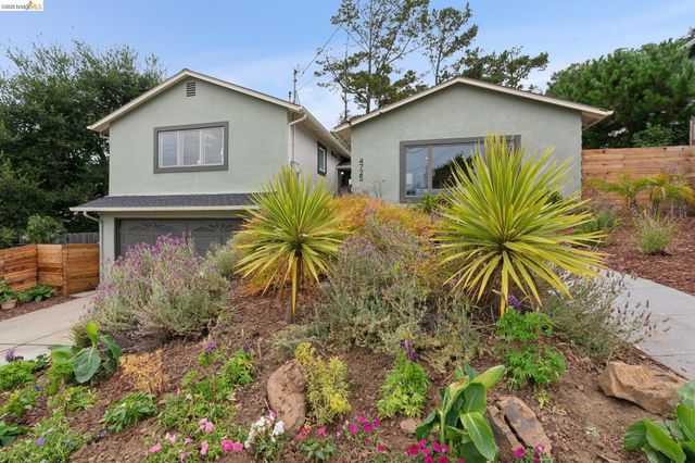 4725 Scotia Ave, Oakland, CA 94605