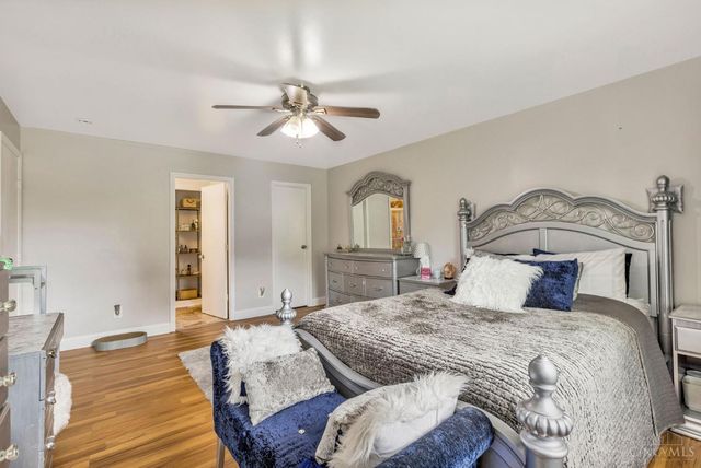 9181 Sunderland Way, West Chester, OH 45069