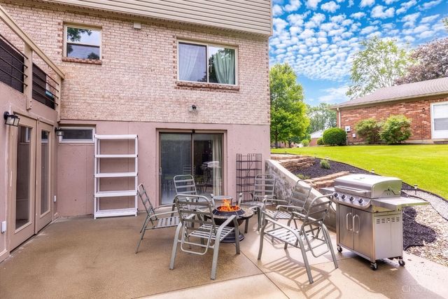 9181 Sunderland Way, West Chester, OH 45069