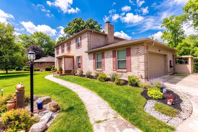 9181 Sunderland Way, West Chester, OH 45069