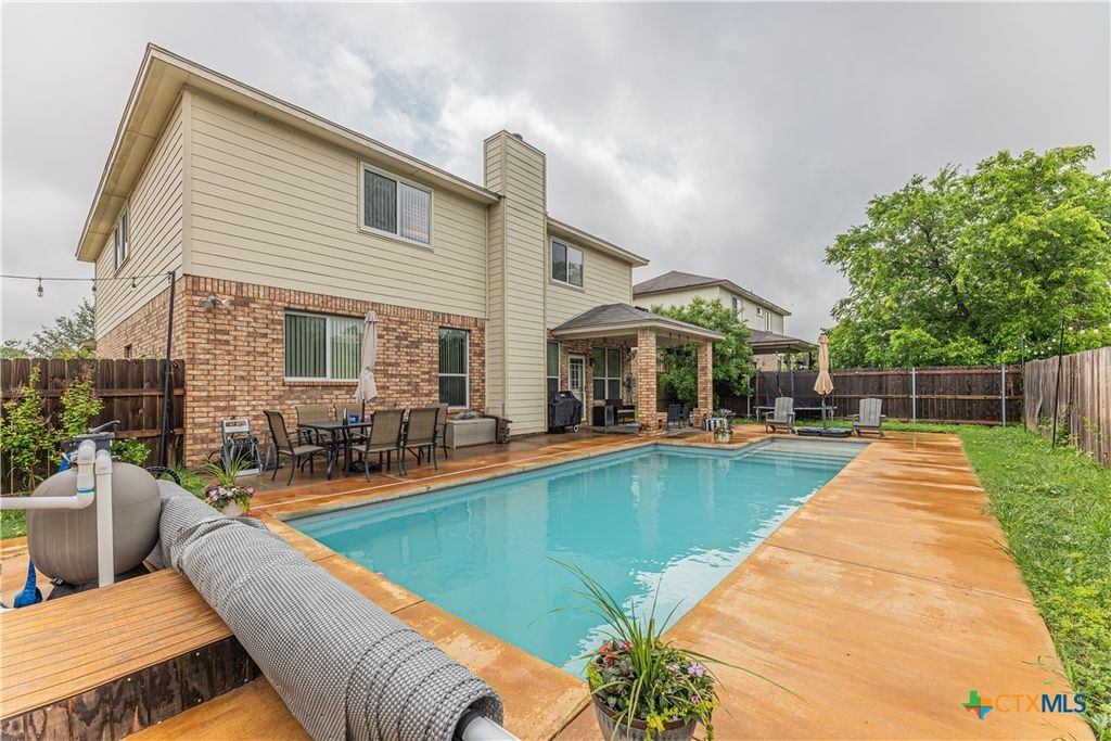 Image 1 of property listing at 5711 Chuckwagon Circle, Killeen, TX 76542