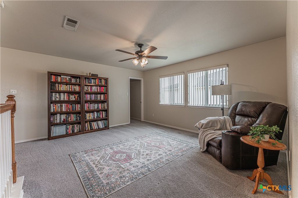 Image 19 of property listing at 5711 Chuckwagon Circle, Killeen, TX 76542