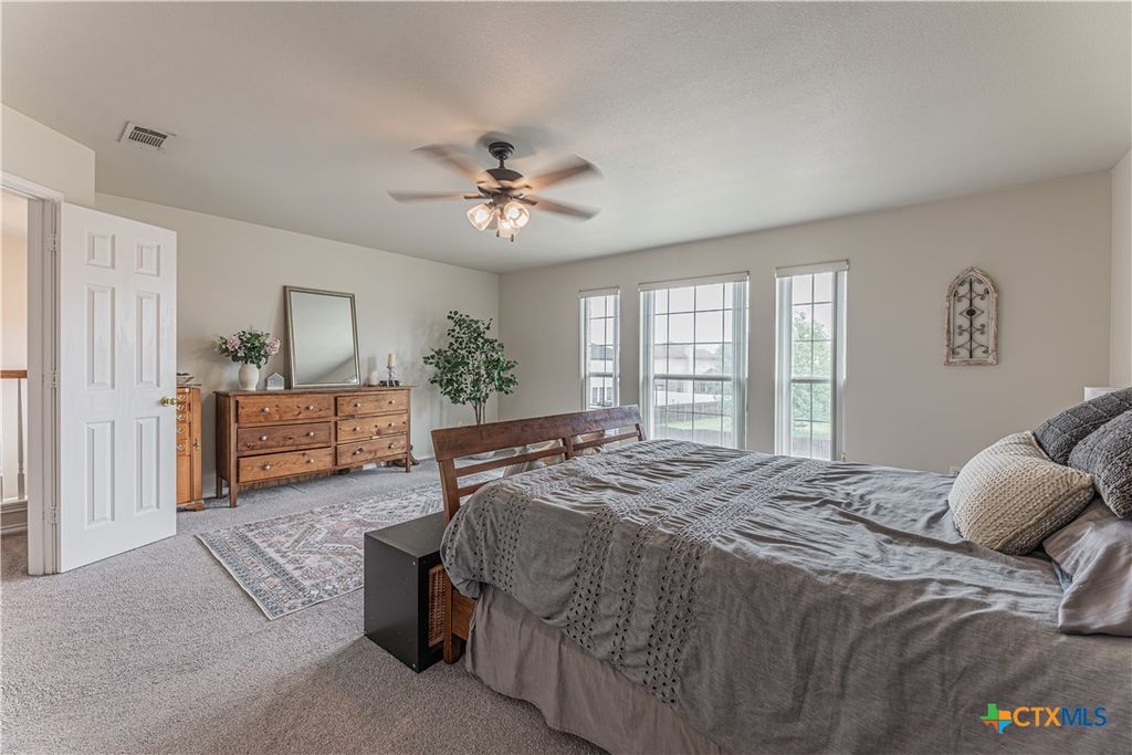Image 29 of property listing at 5711 Chuckwagon Circle, Killeen, TX 76542