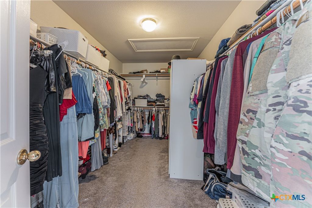 Image 32 of property listing at 5711 Chuckwagon Circle, Killeen, TX 76542