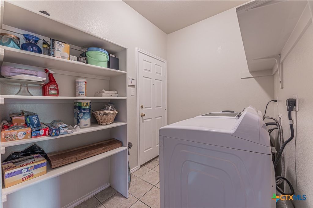 Image 34 of property listing at 5711 Chuckwagon Circle, Killeen, TX 76542