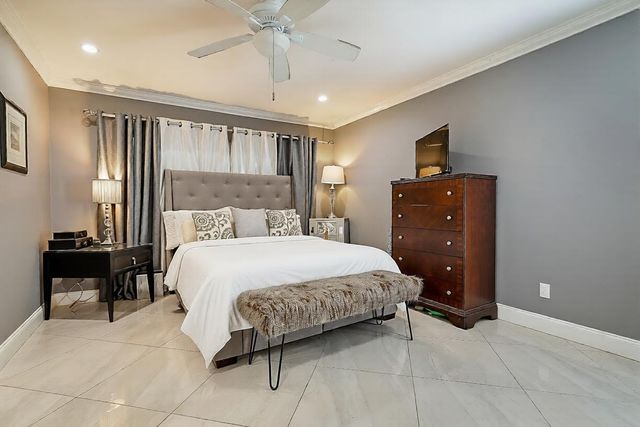 6374 Summer Sky Lane, Greenacres, FL 33463