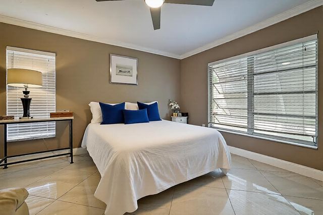 6374 Summer Sky Lane, Greenacres, FL 33463