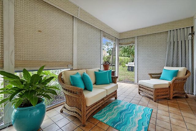 6374 Summer Sky Lane, Greenacres, FL 33463