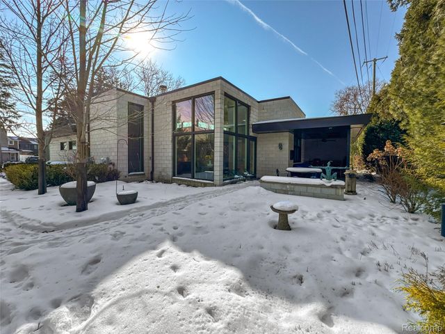 1171 Arden Lane, Birmingham, MI 48009