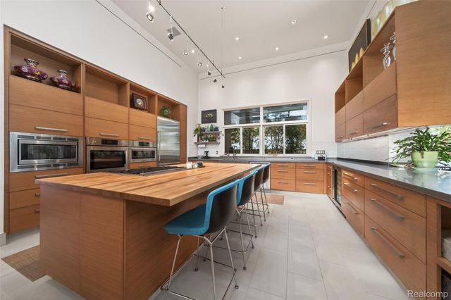 1171 Arden Lane, Birmingham, MI 48009