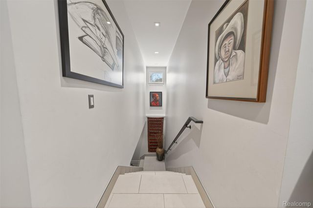 1171 Arden Lane, Birmingham, MI 48009