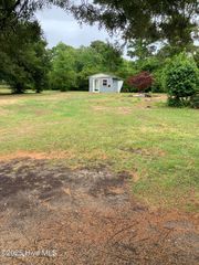 187 Beulah Lane, Newport, NC 28570