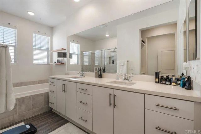 5361 Calle Rockfish 73, San Diego, CA 92154