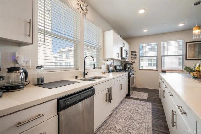 5361 Calle Rockfish 73, San Diego, CA 92154