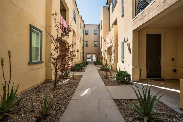 5361 Calle Rockfish 73, San Diego, CA 92154