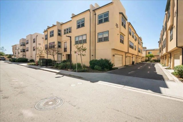 5361 Calle Rockfish 73, San Diego, CA 92154