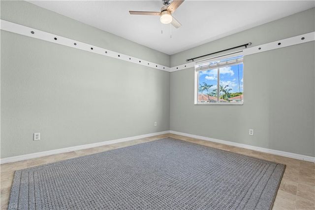 9808 Roundstone CIR, Fort Myers, FL 33967