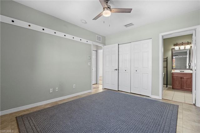 9808 Roundstone CIR, Fort Myers, FL 33967