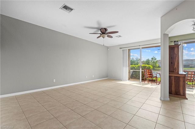 9808 Roundstone CIR, Fort Myers, FL 33967