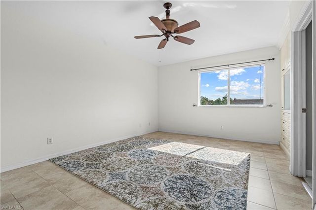 9808 Roundstone CIR, Fort Myers, FL 33967