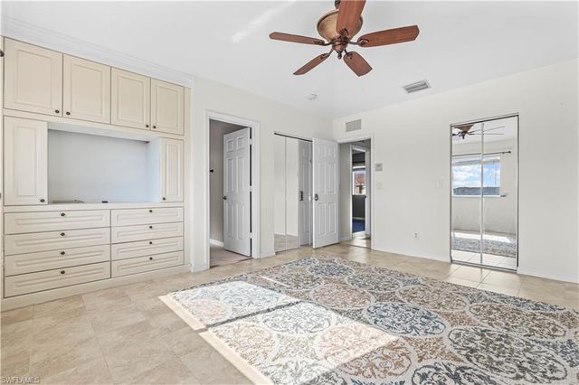 9808 Roundstone CIR, Fort Myers, FL 33967