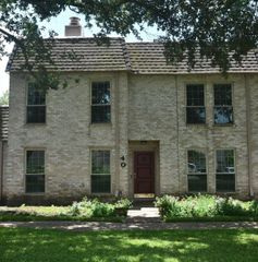 40 River Creek Way, Sugar Land, TX 77478