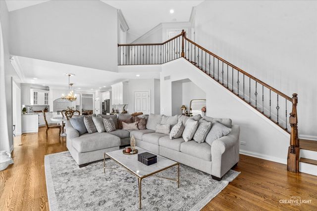 3N890 Emily Dickinson Lane, St. Charles, IL 60175