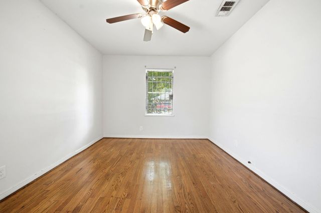 807 E 43rd Street, Houston, TX 77022