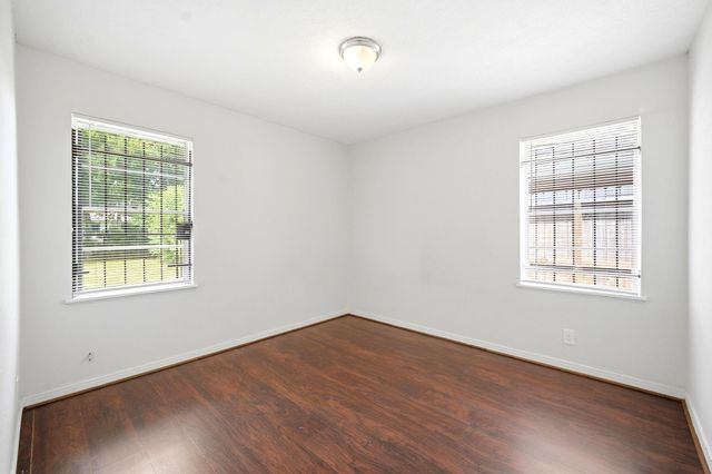 807 E 43rd Street, Houston, TX 77022