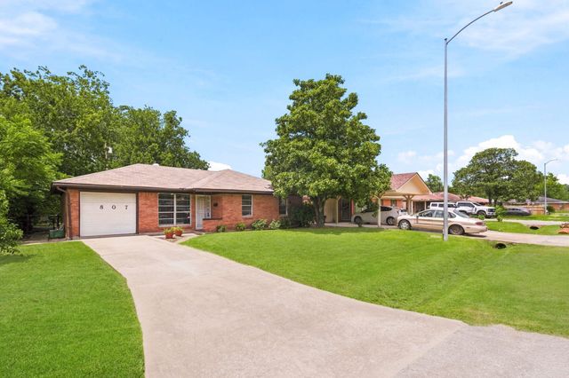 807 E 43rd Street, Houston, TX 77022