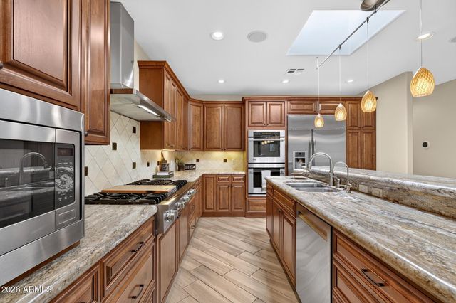 3631 E COCONINO Court, Phoenix, AZ 85044