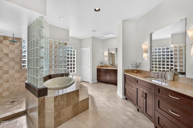 3631 E COCONINO Court, Phoenix, AZ 85044