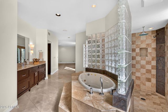 3631 E COCONINO Court, Phoenix, AZ 85044