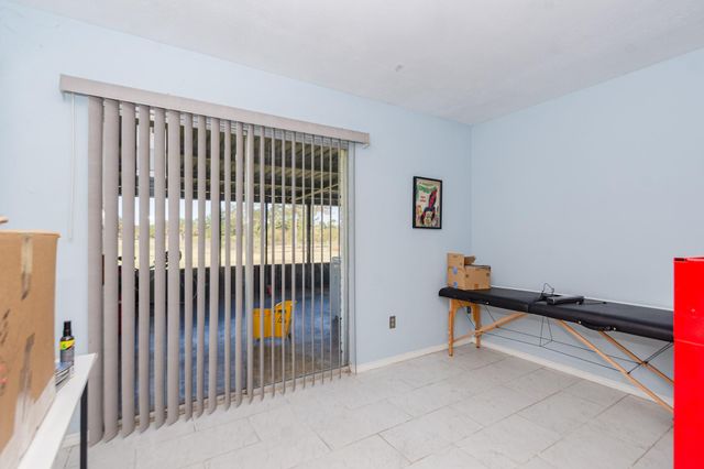 306 Oakhurst Street, La Porte, TX 77571