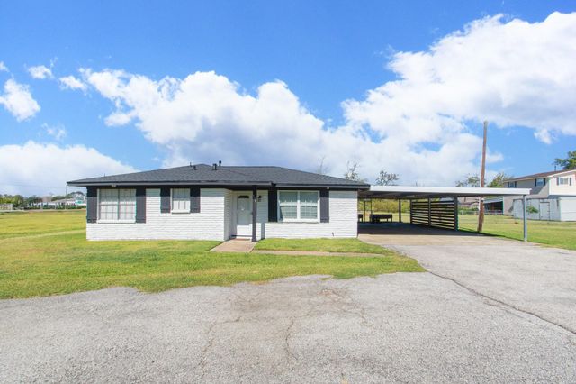 306 Oakhurst Street, La Porte, TX 77571