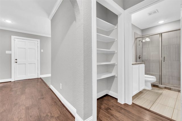 2813 Hunter Street, Fort Worth, TX 76112
