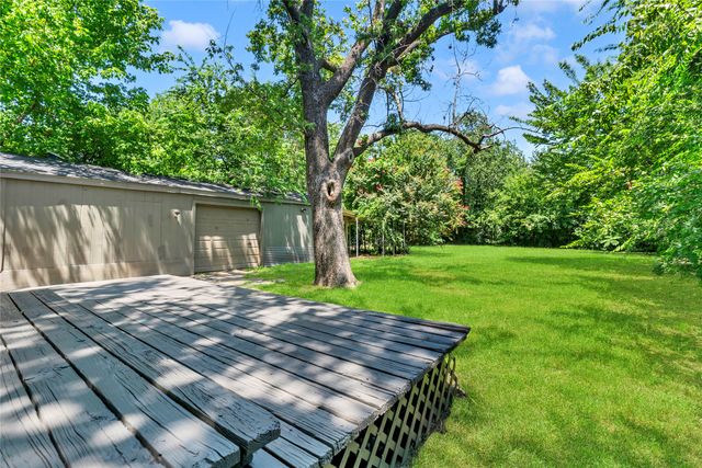 2813 Hunter Street, Fort Worth, TX 76112